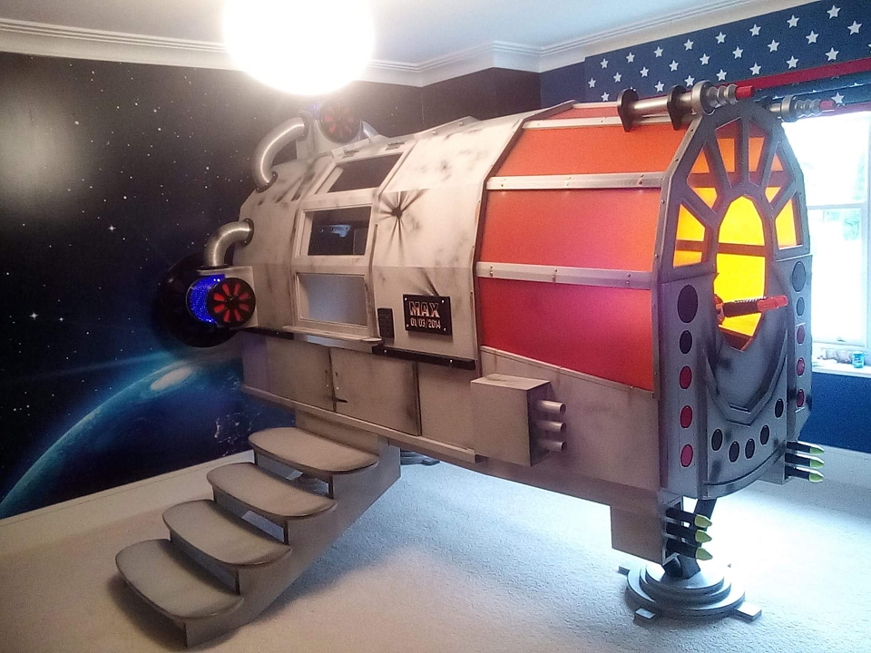 spaceship bed