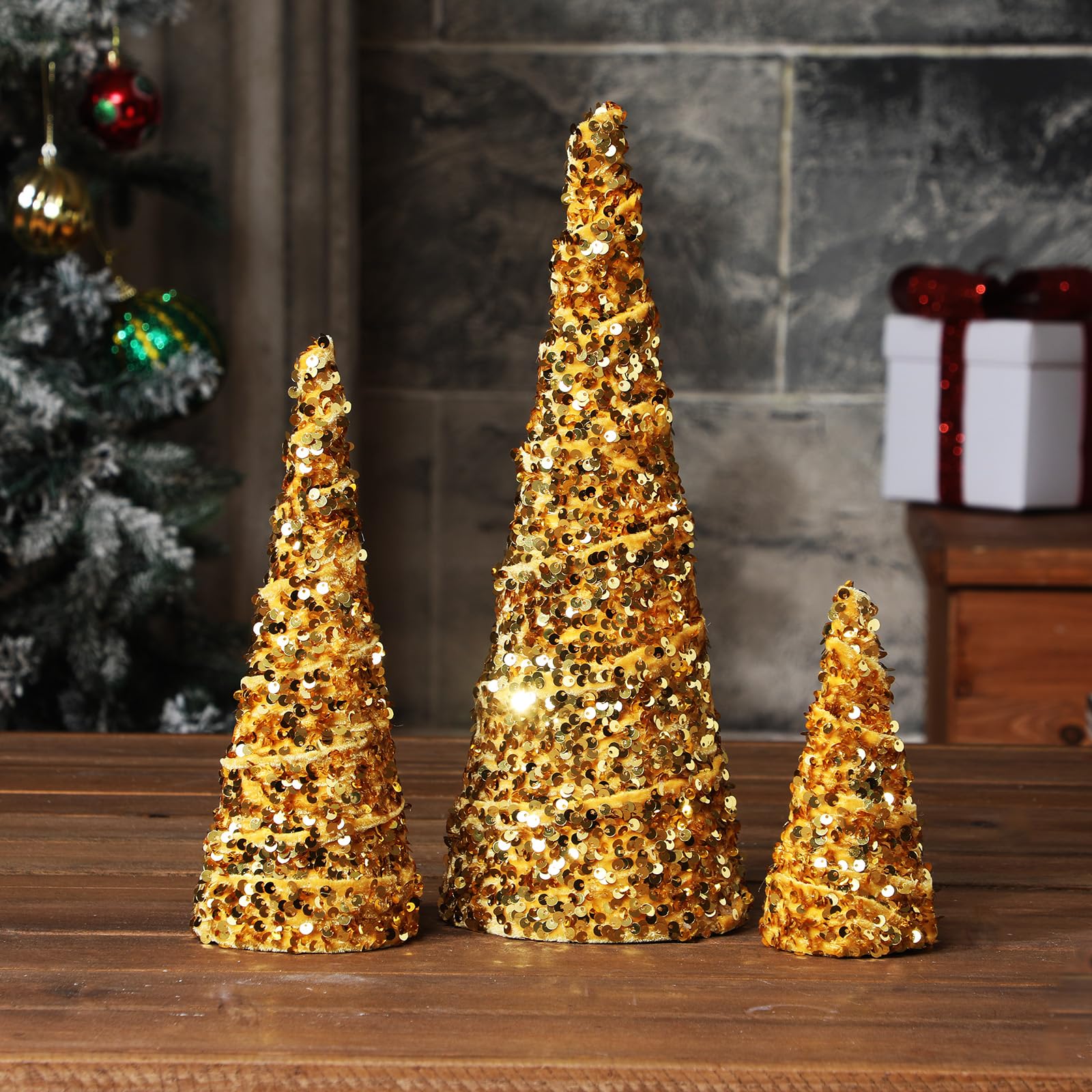 christmas shelf decor